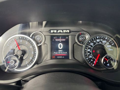 Used 2023 RAM 1500 Big Horn image 22