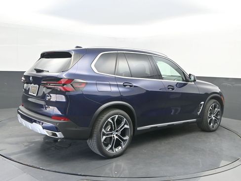 New 2026 BMW X5 xDrive40i AWD/4WD image 7