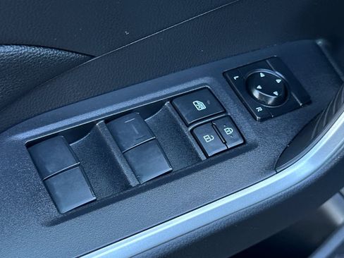 Used 2025 Toyota RAV4 LE image 13