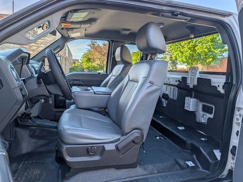 Used 2014 Ford F250 XL w/ Power Equipment Group AWD/4WD image 25