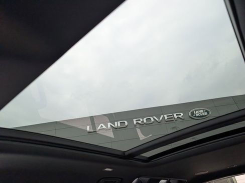 New 2026 Land Rover Defender 110 X-Dynamic SE AWD/4WD image 20