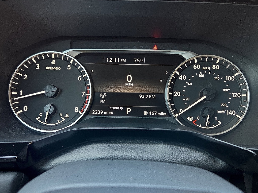 Used 2026 Nissan Pathfinder SV FWD image 23