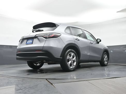 Used 2024 Honda HR-V LX image 32