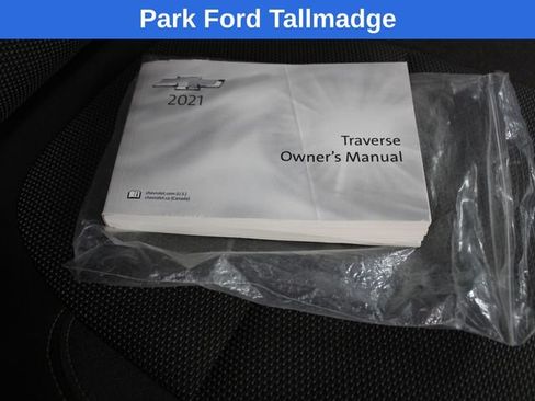 Used 2021 Chevrolet Traverse LS FWD image 29