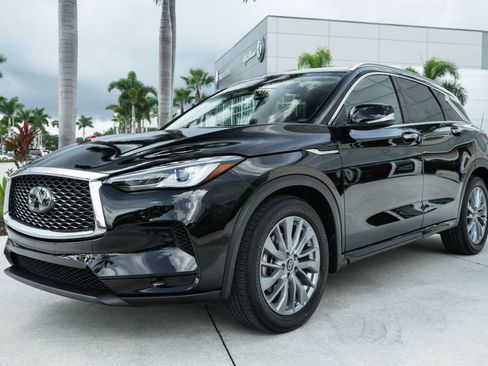 Used 2025 INFINITI QX50 Luxe image 4
