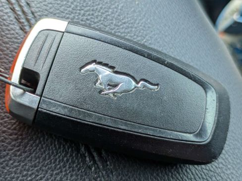 Used 2020 Ford Mustang Convertible w/ Equipment Group 101A RWD image 21