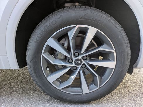 Used 2025 Audi Q5 2.0T Premium Plus w/ Premium Plus Package image 31