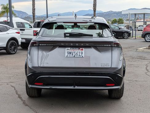 Certified 2024 Nissan Ariya AWD image 9