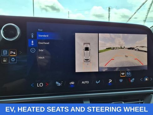 Used 2024 Chevrolet Equinox EV RS image 17