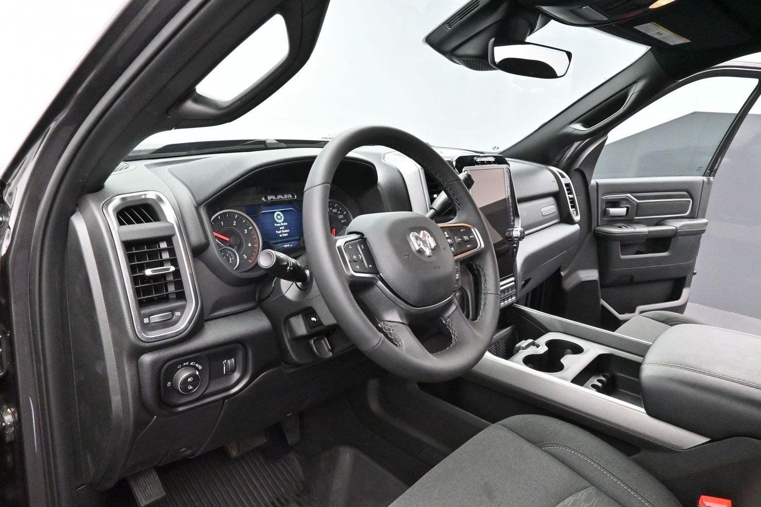 Used 2026 RAM 3500 Big Horn AWD/4WD image 12