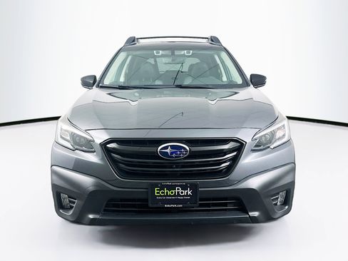 Used 2020 Subaru Outback Onyx Edition XT w/ Tech Package 2 AWD/4WD image 2