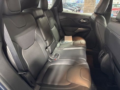 Certified 2021 Jeep Cherokee Limited w/ Elite Package image 40