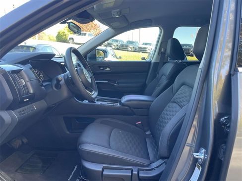 Used 2022 Nissan Pathfinder S w/ Cargo Package image 16