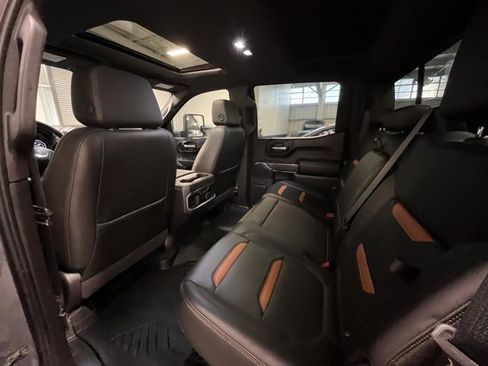 Used 2020 GMC Sierra 1500 AT4 w/ AT4 Premium Package image 15