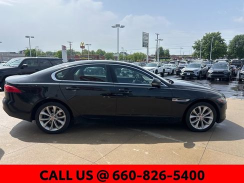 Used 2017 Jaguar XF Premium AWD/4WD image 4