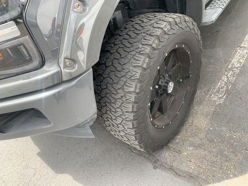 Used 2018 Ford F150 XLT w/ Equipment Group 302A Luxury AWD/4WD image 2