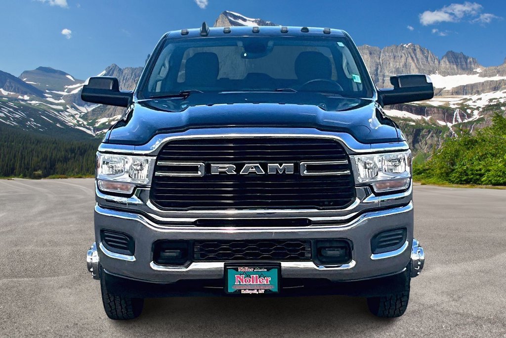 Used 2020 RAM 3500 Big Horn AWD/4WD image 3