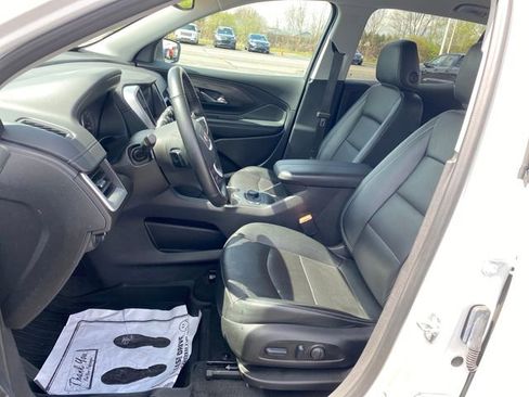 Certified 2024 GMC Terrain SLT w/ LPO, Floor Liner Package AWD/4WD image 14