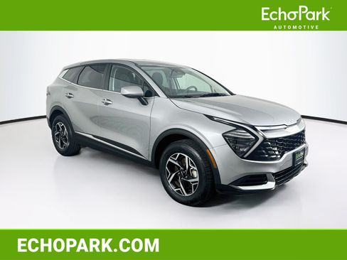 Used 2025 Kia Sportage LX AWD/4WD image 1