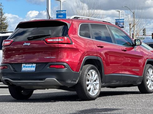 Used 2015 Jeep Cherokee Limited image 8