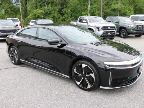 Used 2024 Lucid Air Touring AWD/4WD image 10