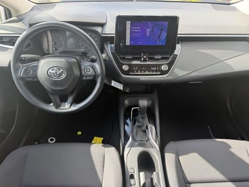 Certified 2024 Toyota Corolla LE image 9