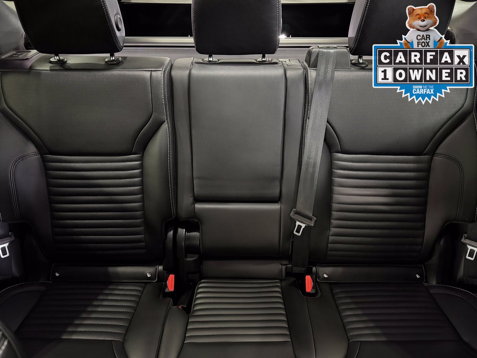 New 2025 Land Rover Discovery Dynamic SE AWD/4WD image 31