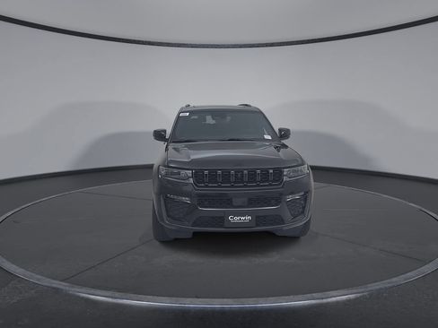 New 2026 Jeep Grand Cherokee L Summit w/ Obsidian Package AWD/4WD image 5