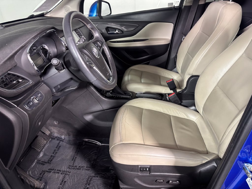 Used 2018 Buick Encore Essence w/ Experience Buick Package AWD/4WD image 12