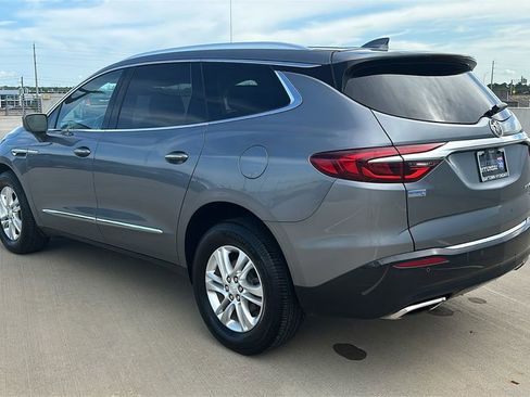 Used 2019 Buick Enclave Essence AWD/4WD image 10