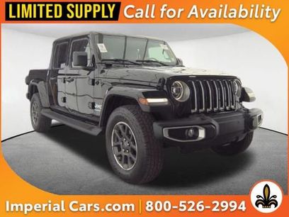 Used 2022 Jeep Gladiator Overland w/ Popular Equipment Package