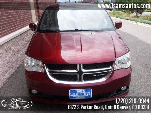 Used 2018 Dodge Grand Caravan SXT FWD image 27