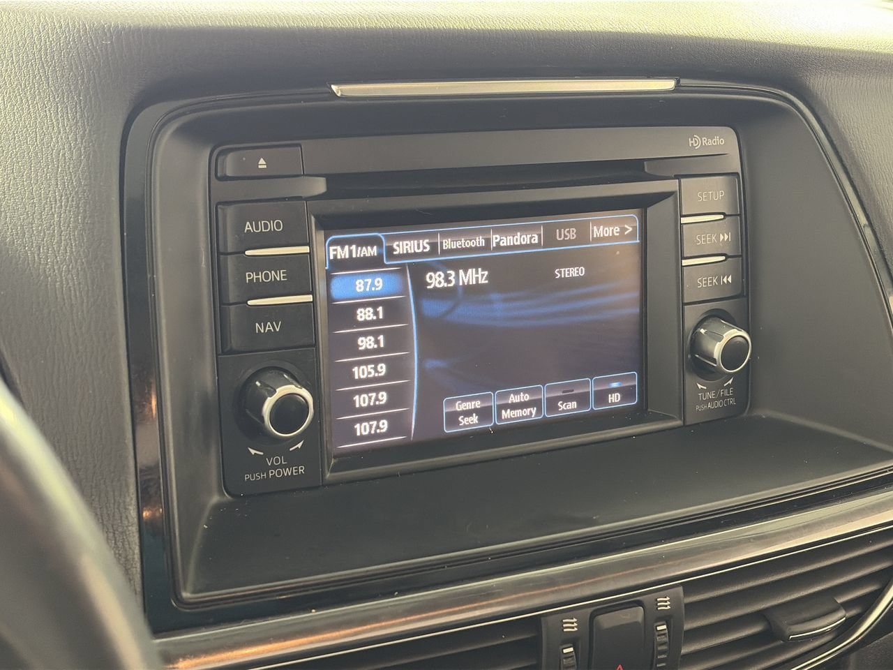 Used 2015 MAZDA MAZDA6 Touring FWD image 17