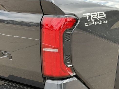 New 2026 Toyota Tacoma TRD Off-Road AWD/4WD image 7