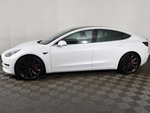 Used 2020 Tesla Model 3 Performance image 17