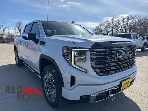 New 2026 GMC Sierra 1500 Denali Ultimate AWD/4WD image 3