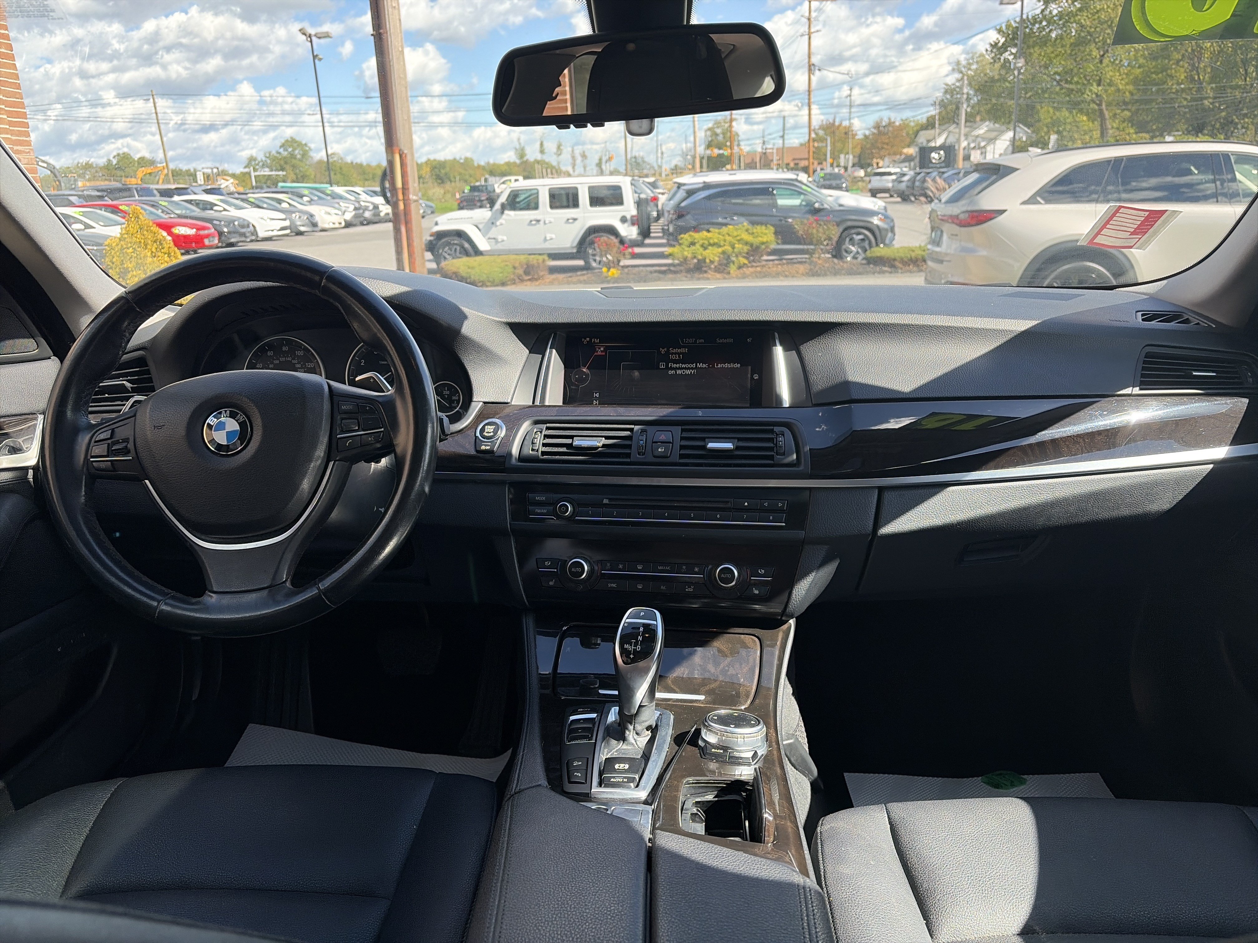 Used 2016 BMW 528i xDrive Sedan AWD/4WD image 14