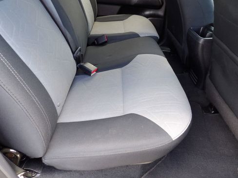 Used 2022 Toyota Tacoma TRD Off-Road w/ Technology Package RWD image 35