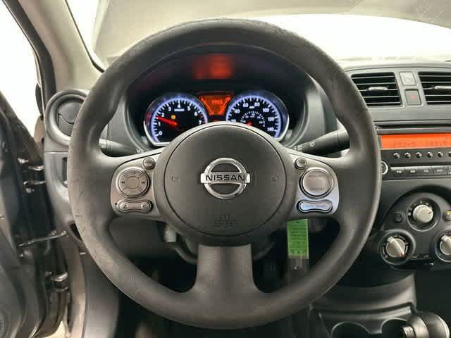 Used 2014 Nissan Versa SV w/ Convenience Package FWD image 7