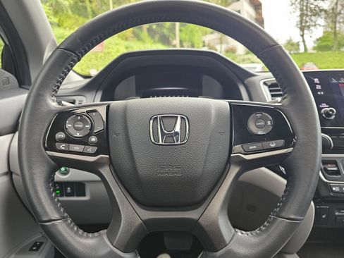 Used 2022 Honda Pilot Touring image 28