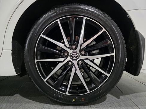 Used 2024 Toyota Camry SE image 23
