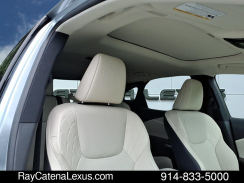 Certified 2023 Lexus RX 350 Premium w/ Accessory Package AWD/4WD image 22