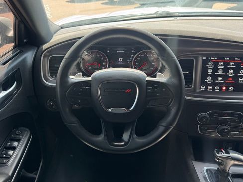 Used 2020 Dodge Charger SXT AWD/4WD image 10