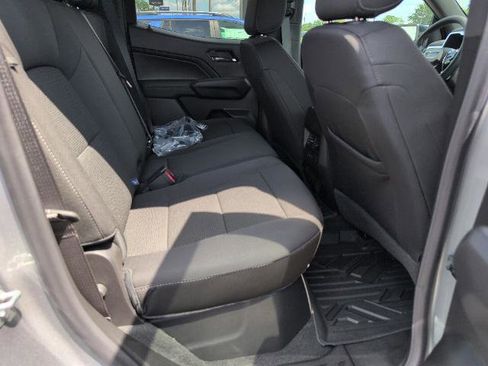 New 2025 GMC Canyon Elevation w/ Convenience Package image 8