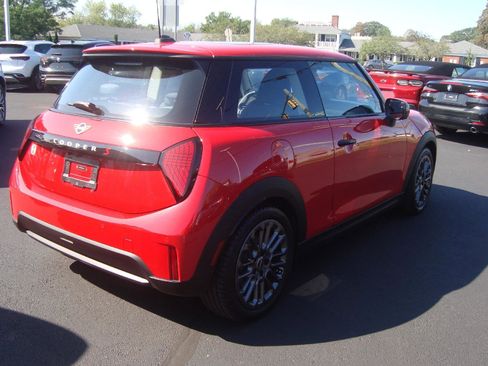 Used 2025 MINI Cooper S image 23