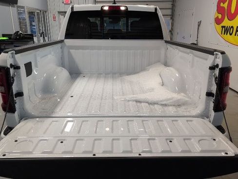 New 2026 RAM 1500 Big Horn w/ Night Edition image 37