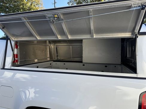 Used 2022 Chevrolet Colorado W/T image 19