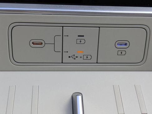 New 2026 Hyundai Santa Fe SE image 25