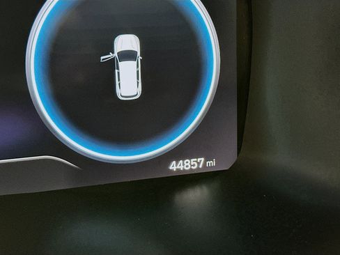 Certified 2022 Hyundai Santa Fe Limited image 12