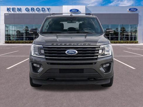 Used 2021 Ford Expedition Max Limited AWD/4WD image 6